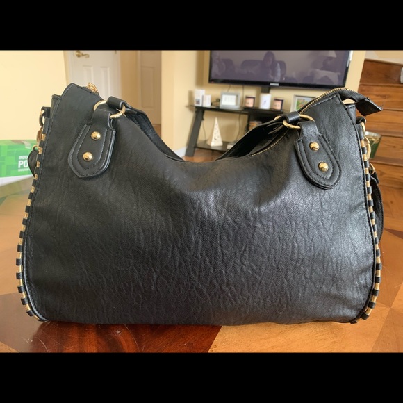 Black Jessica Simpson hobo bag. - Picture 3 of 5